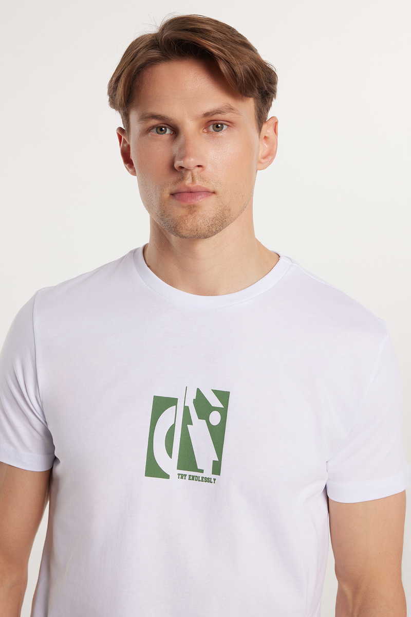 Slim Fit T-Shirt Slim Fit T-Shirt