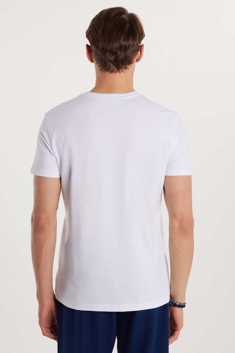 Slim Fit T-Shirt Slim Fit T-Shirt