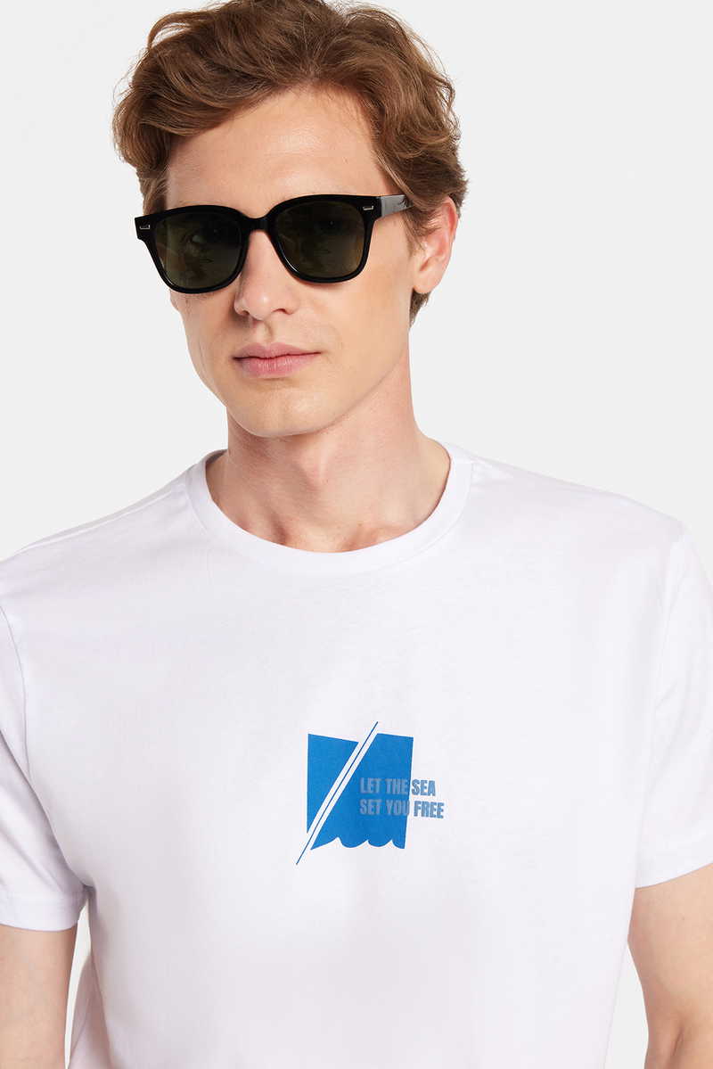 Slim Fit T-Shirt Slim Fit T-Shirt