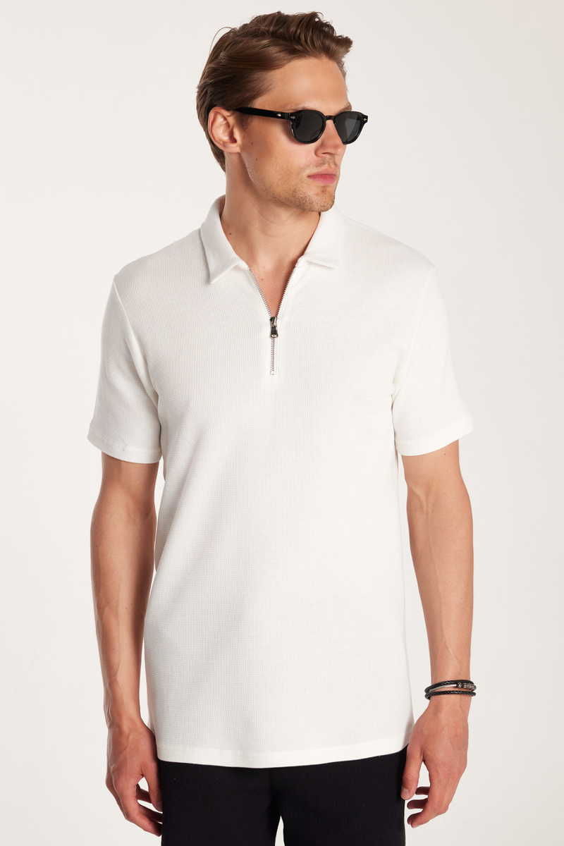Slim Fit T-Shirt Slim Fit T-Shirt