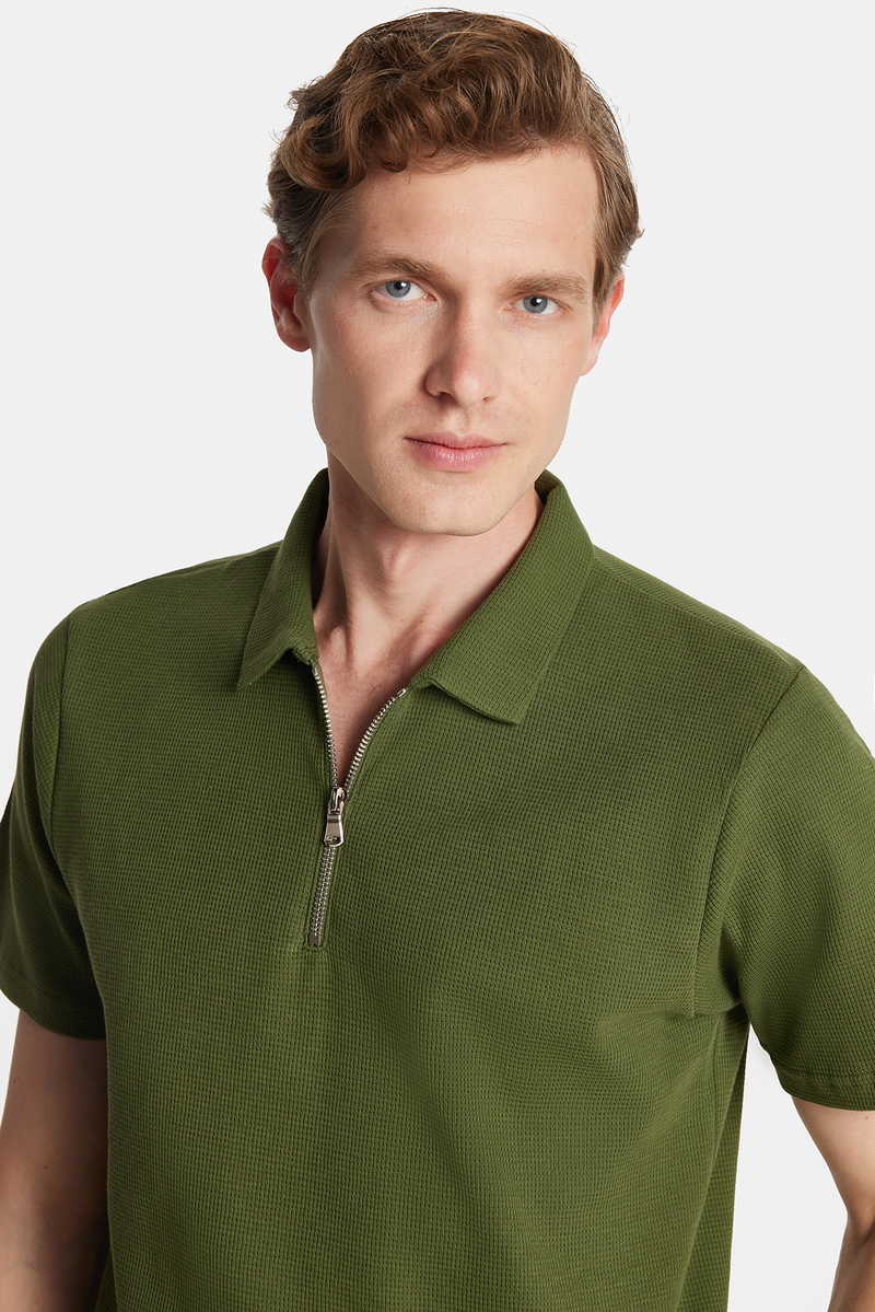 Slim Fit T-Shirt Slim Fit T-Shirt