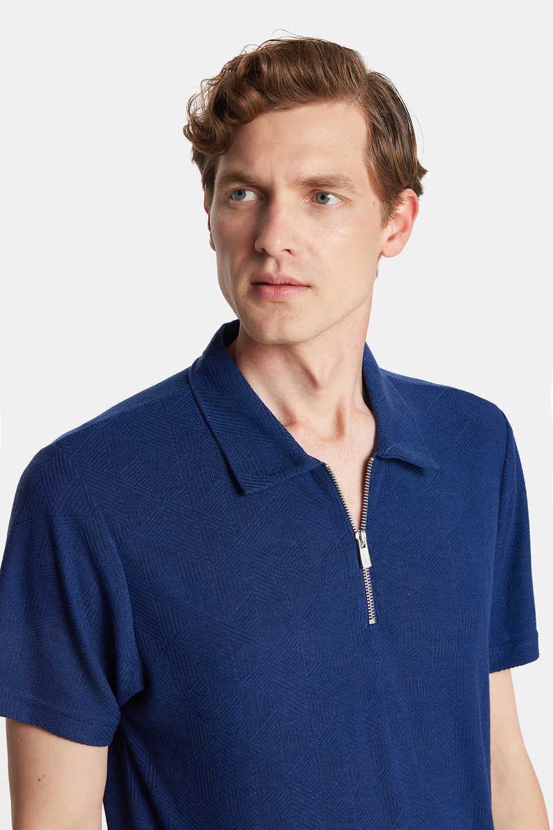 Slim Fit T-Shirt Slim Fit T-Shirt
