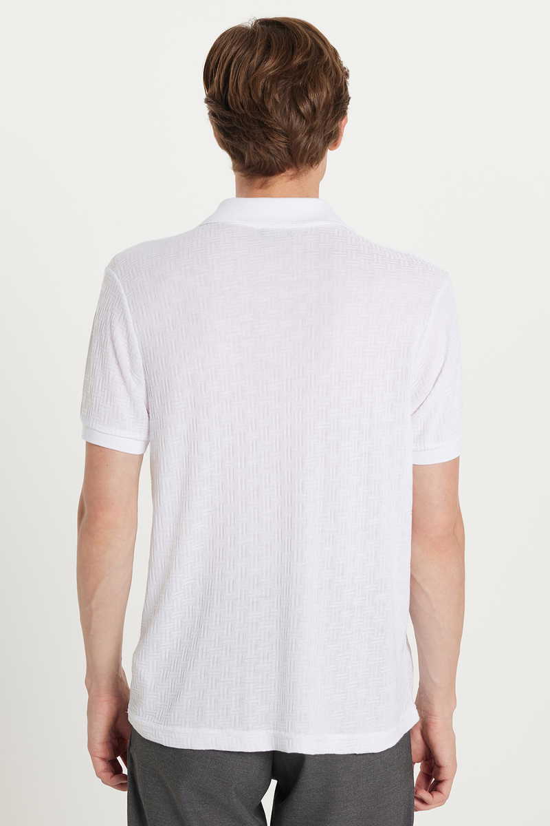 Slim Fit T-Shirt Slim Fit T-Shirt