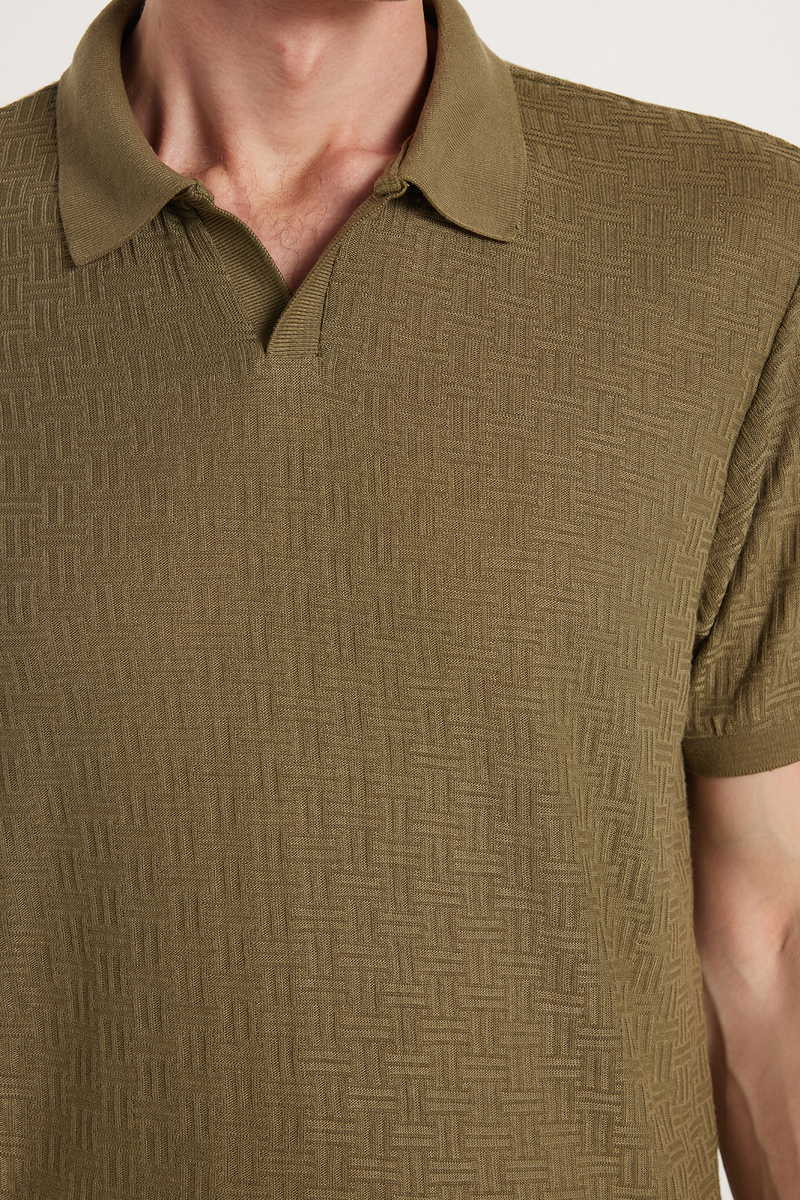 Slim Fit T-Shirt Slim Fit T-Shirt