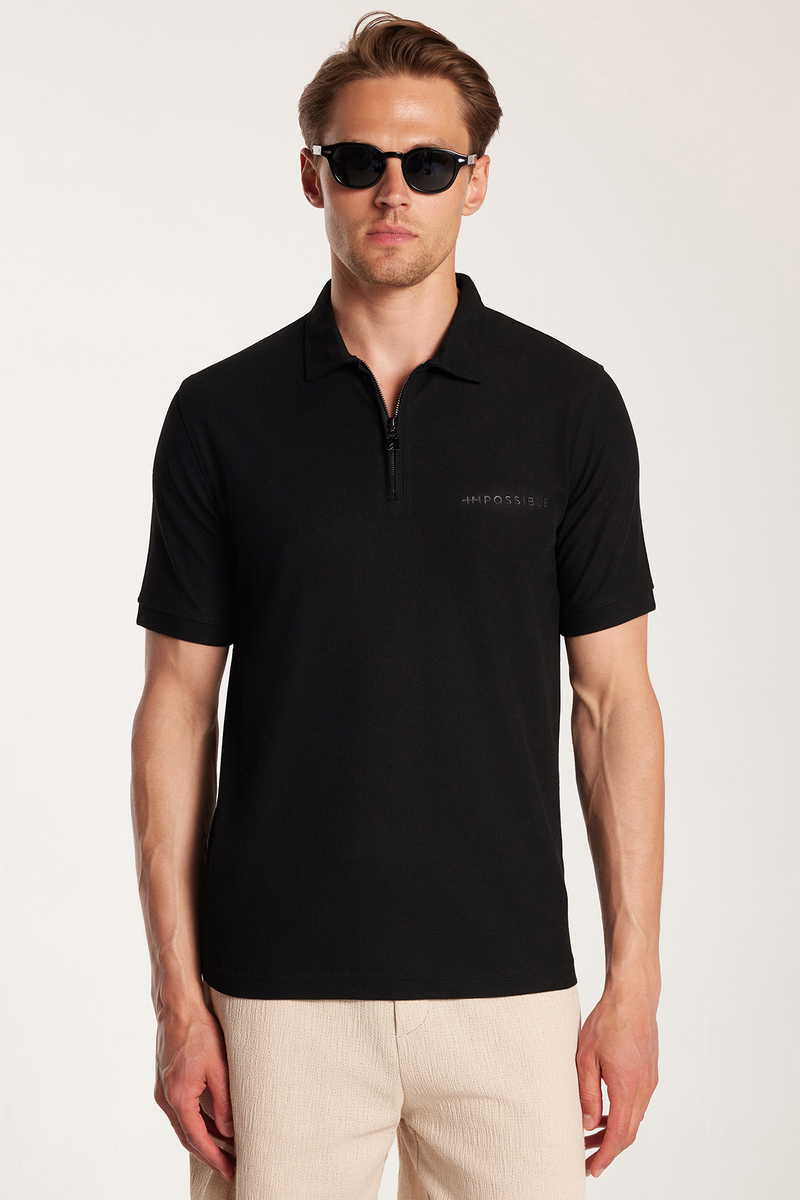 Black T-Shirt Black T-Shirt