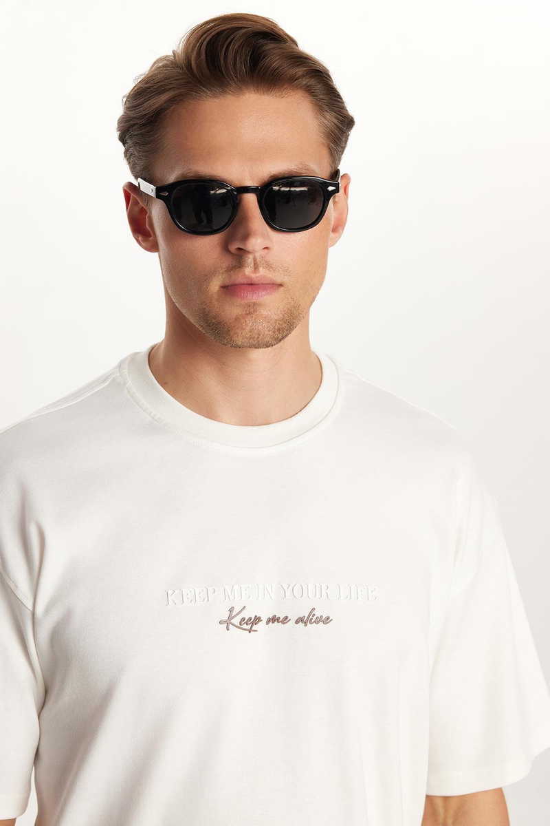 Slim Fit T-Shirt Slim Fit T-Shirt