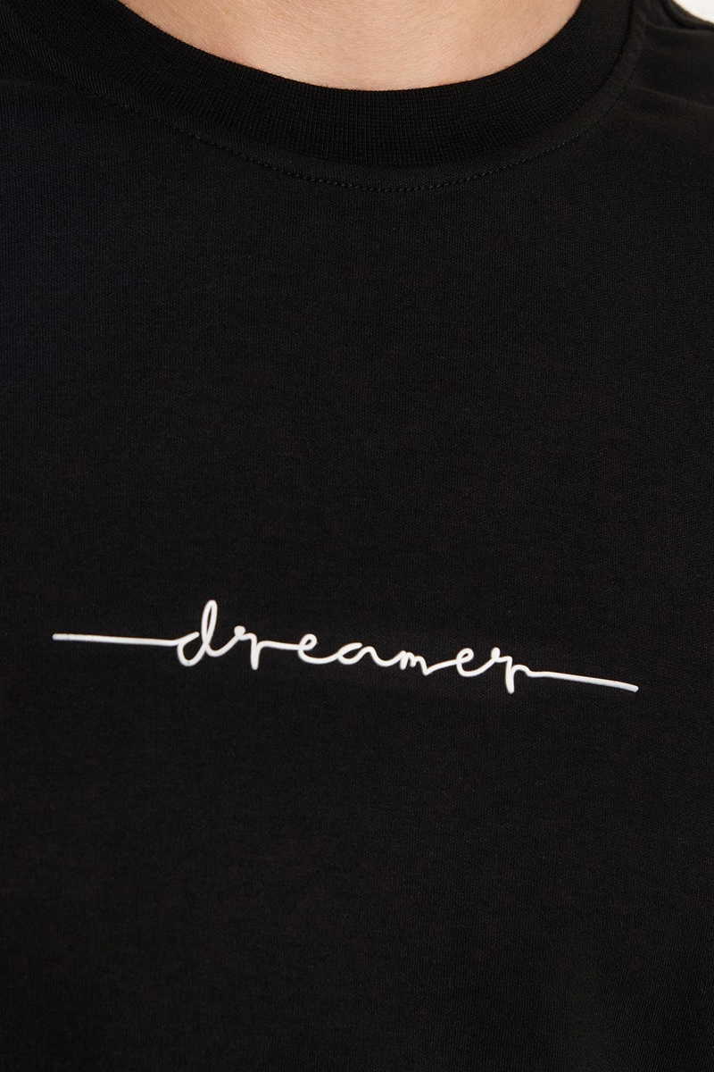 Black T-Shirt Black T-Shirt