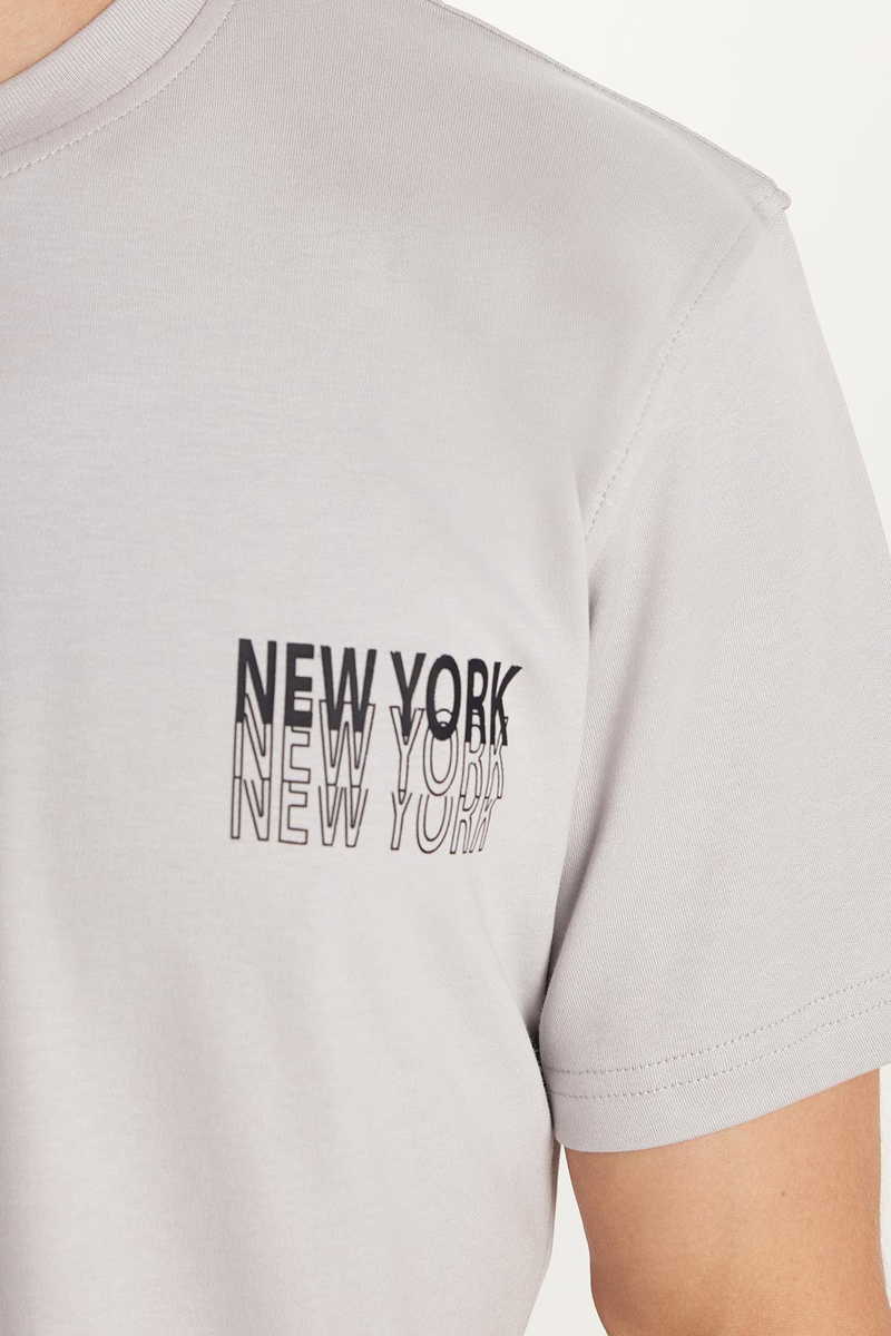 Slim Fit T-Shirt Slim Fit T-Shirt