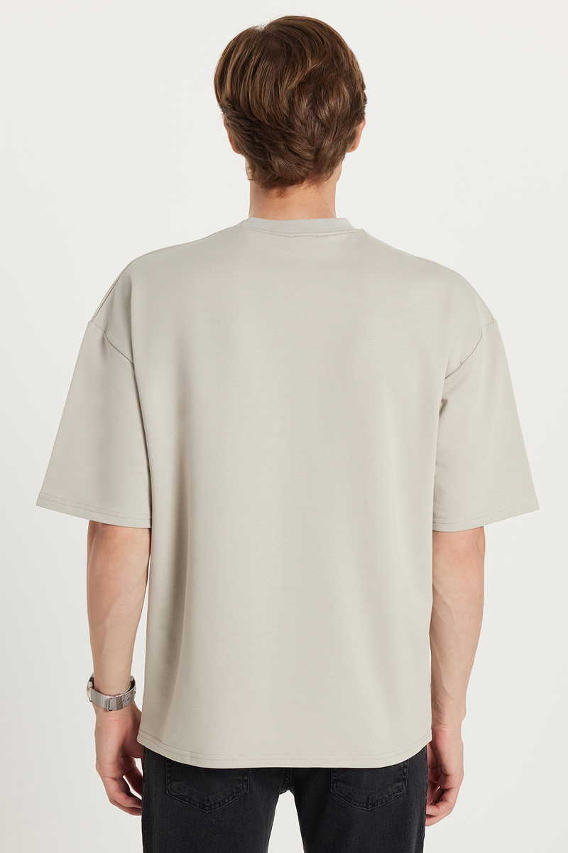 Oversize - Relaxed Fit T-Shirt Oversize - Relaxed Fit T-Shirt