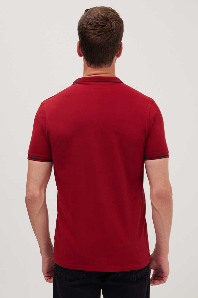 Slim Fit T-Shirt Slim Fit T-Shirt