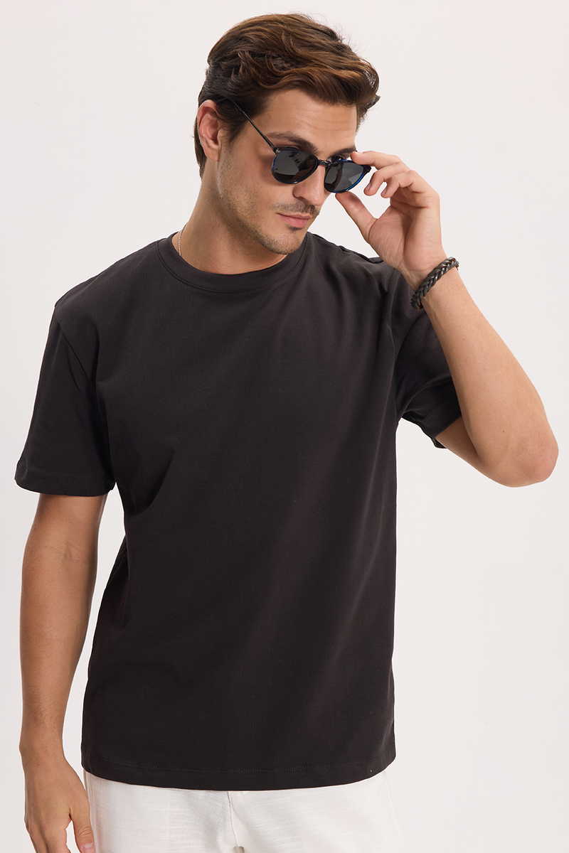 Classic Fit - Comfort Fit T-Shirt Classic Fit - Comfort Fit T-Shirt
