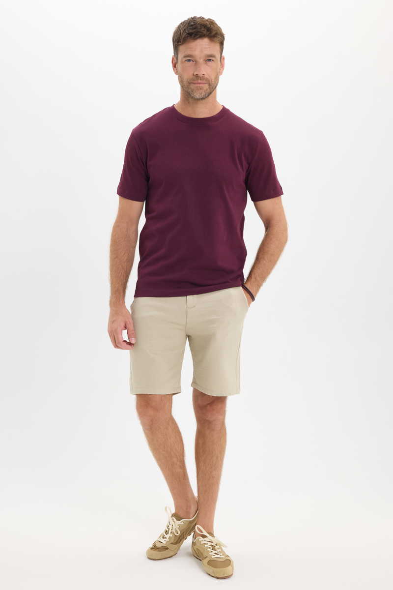 Classic Fit - Comfort Fit T-Shirt