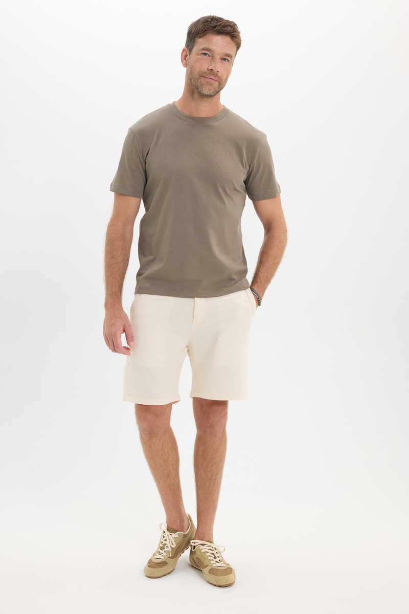Classic Fit - Comfort Fit T-Shirt Classic Fit - Comfort Fit T-Shirt