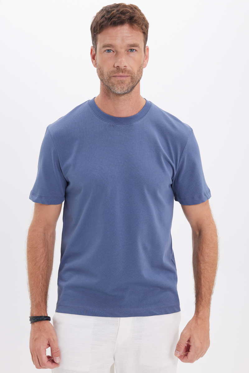 Classic Fit - Comfort Fit T-Shirt