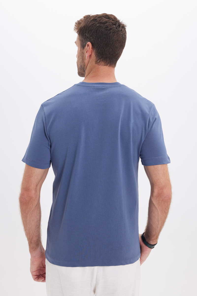 Classic Fit - Comfort Fit T-Shirt
