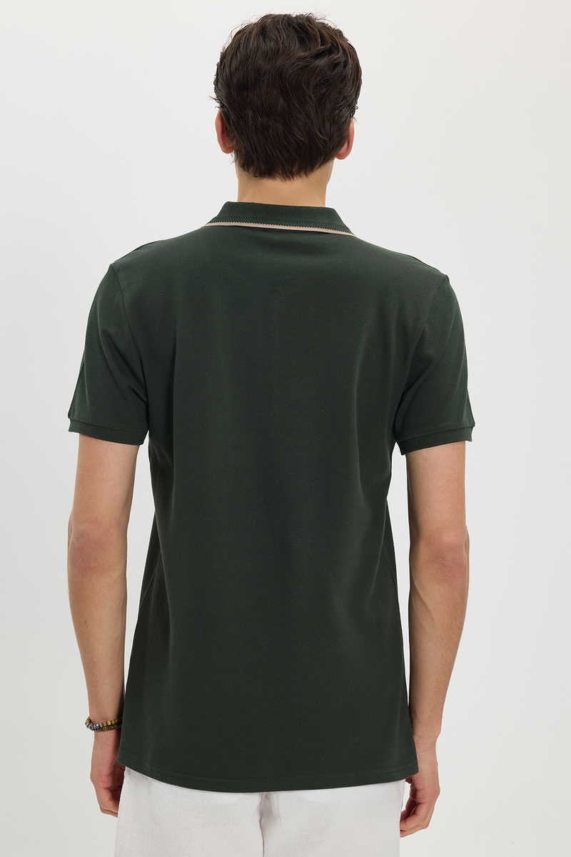 Slim Fit T-Shirt Slim Fit T-Shirt