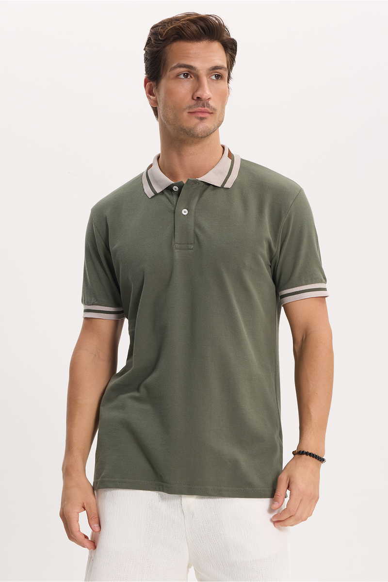 Slim Fit T-Shirt Slim Fit T-Shirt