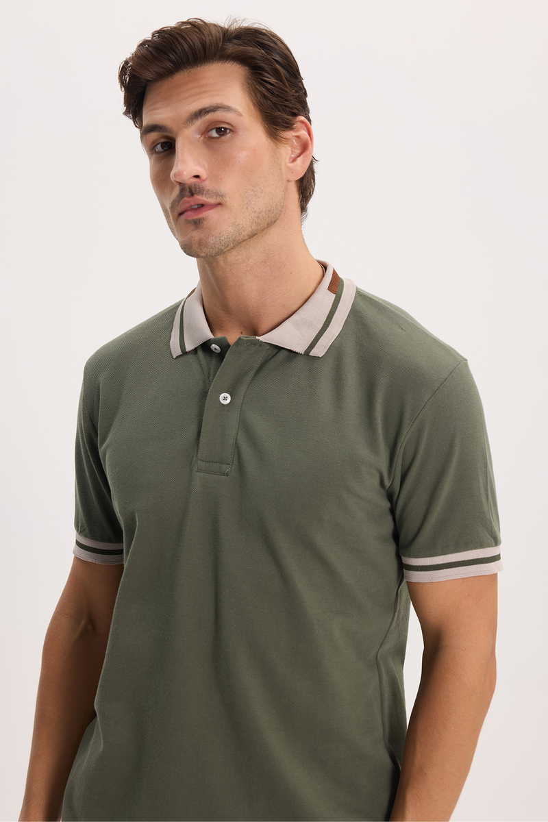 Slim Fit T-Shirt Slim Fit T-Shirt