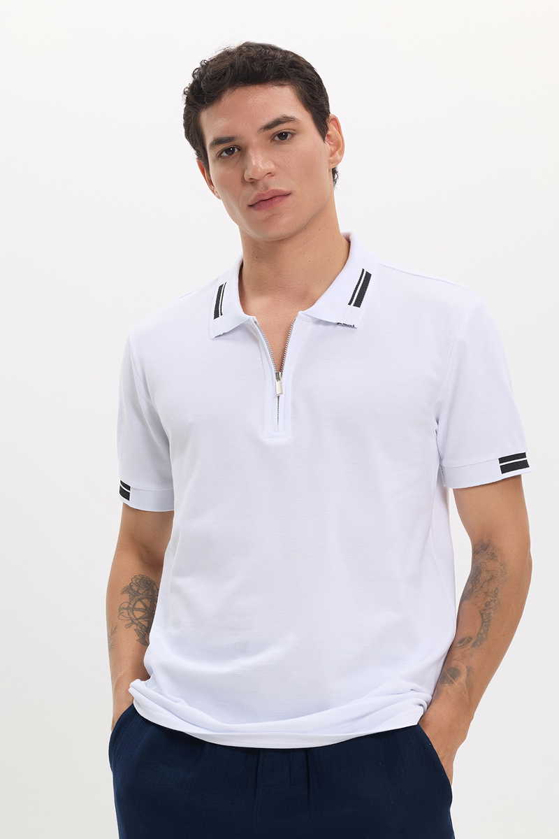 Slim Fit T-Shirt Slim Fit T-Shirt