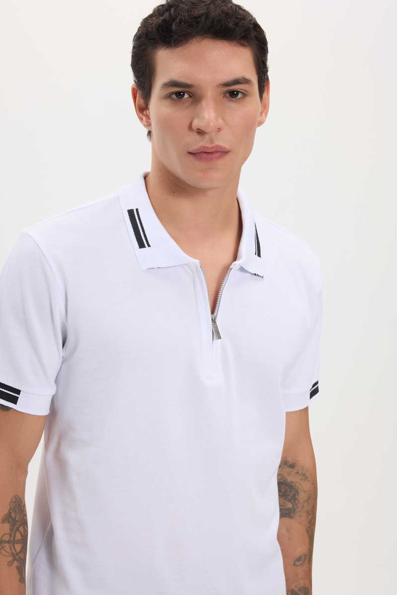 Slim Fit T-Shirt Slim Fit T-Shirt