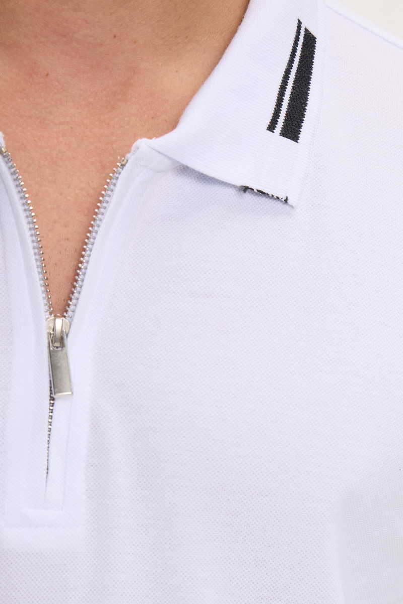 Slim Fit T-Shirt Slim Fit T-Shirt