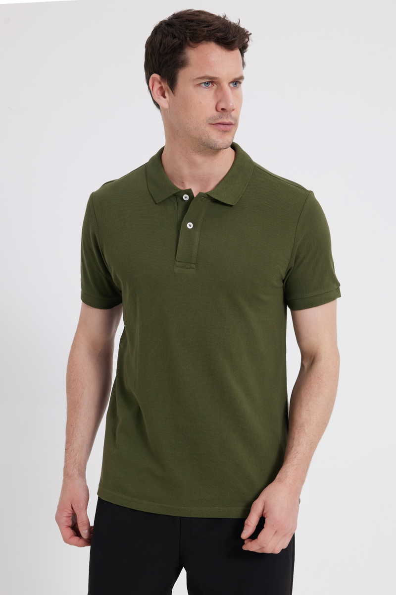 Slim Fit - Вталени Тениска