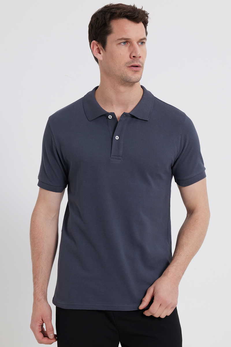 Slim Fit T-Shirt Slim Fit T-Shirt