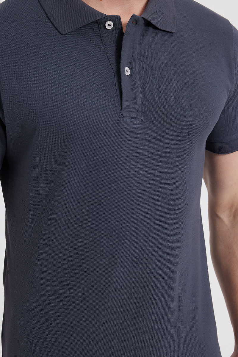 Slim Fit T-Shirt Slim Fit T-Shirt