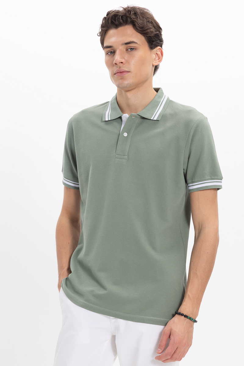 Slim Fit T-Shirt Slim Fit T-Shirt