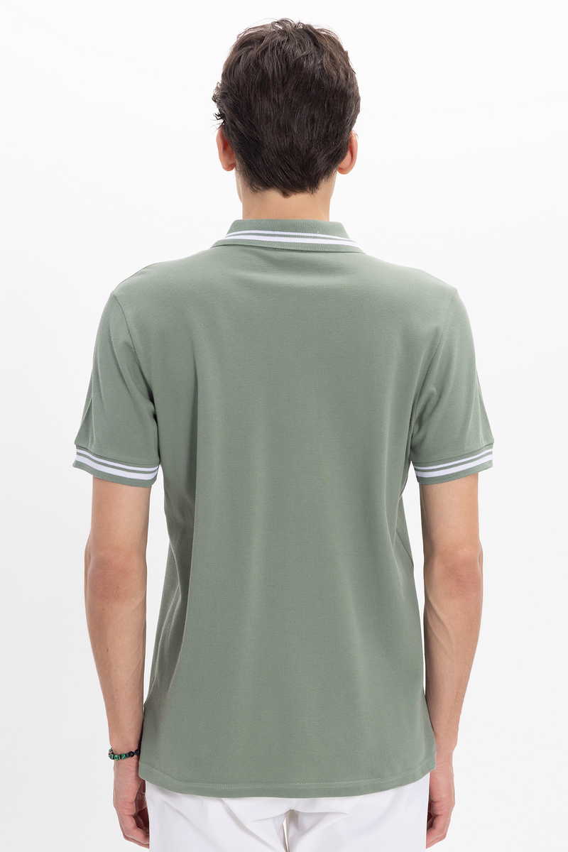Slim Fit T-Shirt Slim Fit T-Shirt