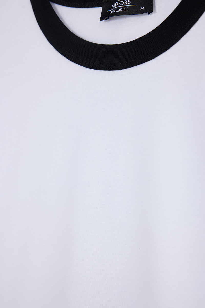Classic Fit - Comfort Fit T-Shirt Classic Fit - Comfort Fit T-Shirt