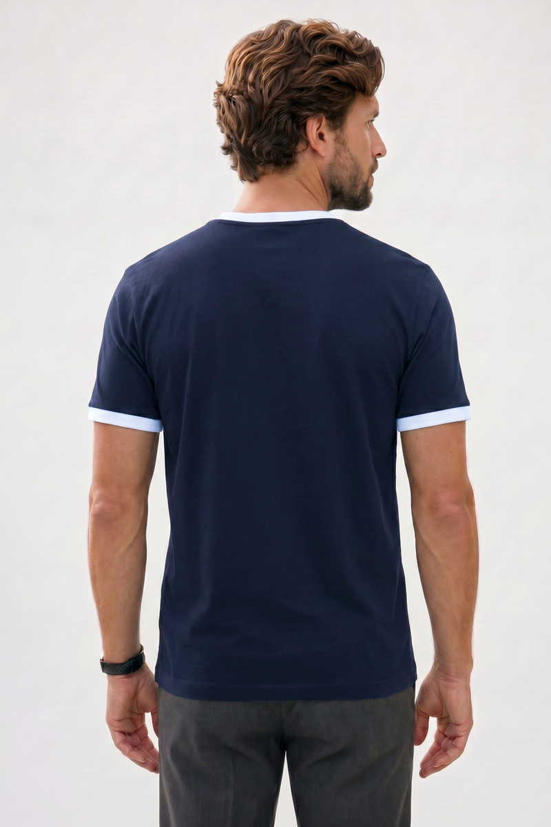 Classic Fit - Comfort Fit T-Shirt Classic Fit - Comfort Fit T-Shirt