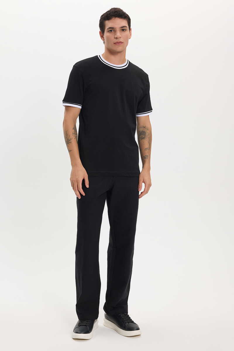 Classic Fit - Comfort Fit T-Shirt