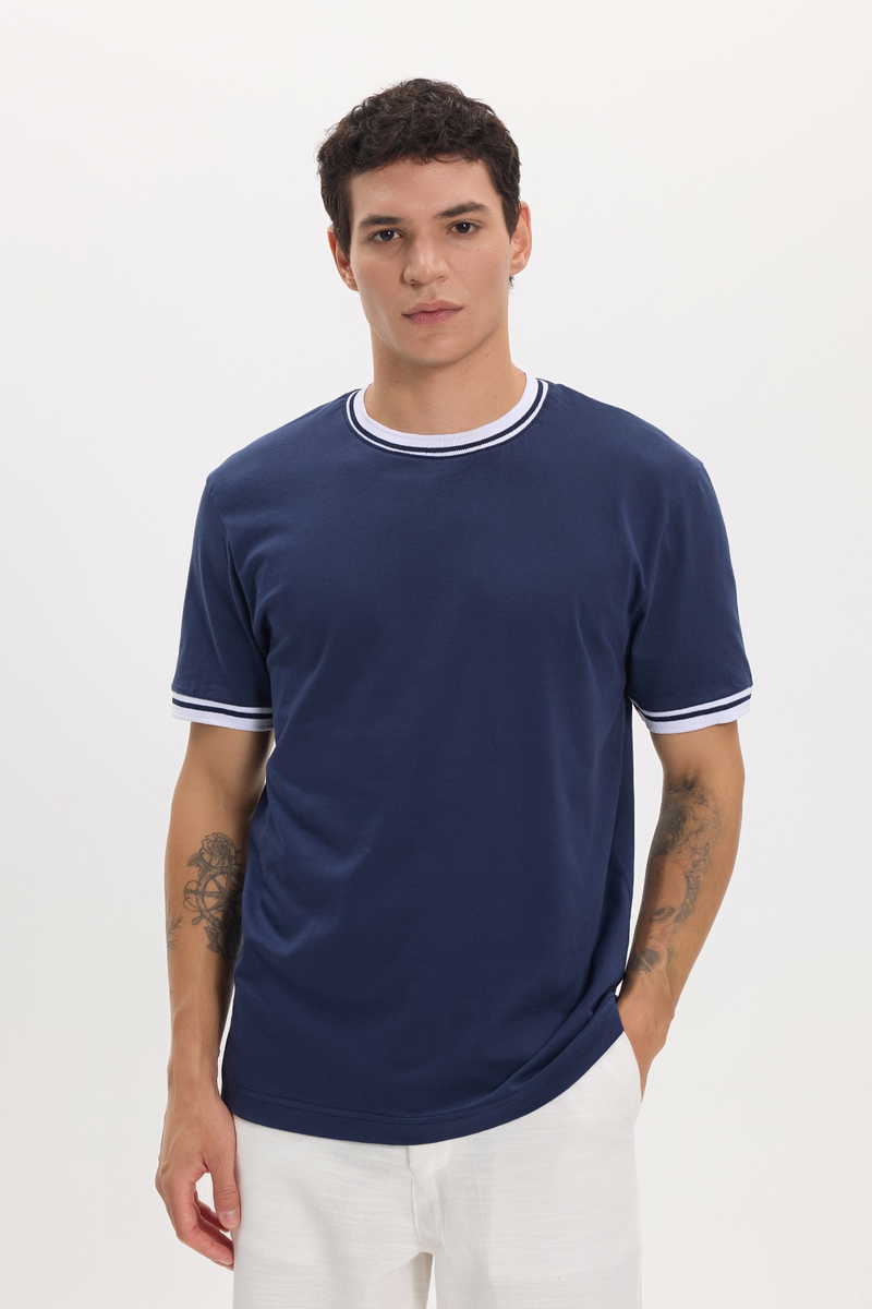 Classic Fit - Comfort Fit Majica