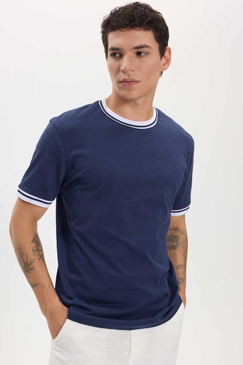 Classic Fit - Comfort Fit Majica