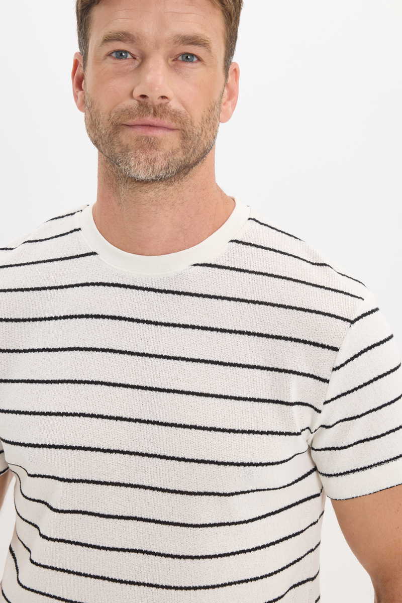 Classic Fit - Comfort Fit T-Shirt Classic Fit - Comfort Fit T-Shirt