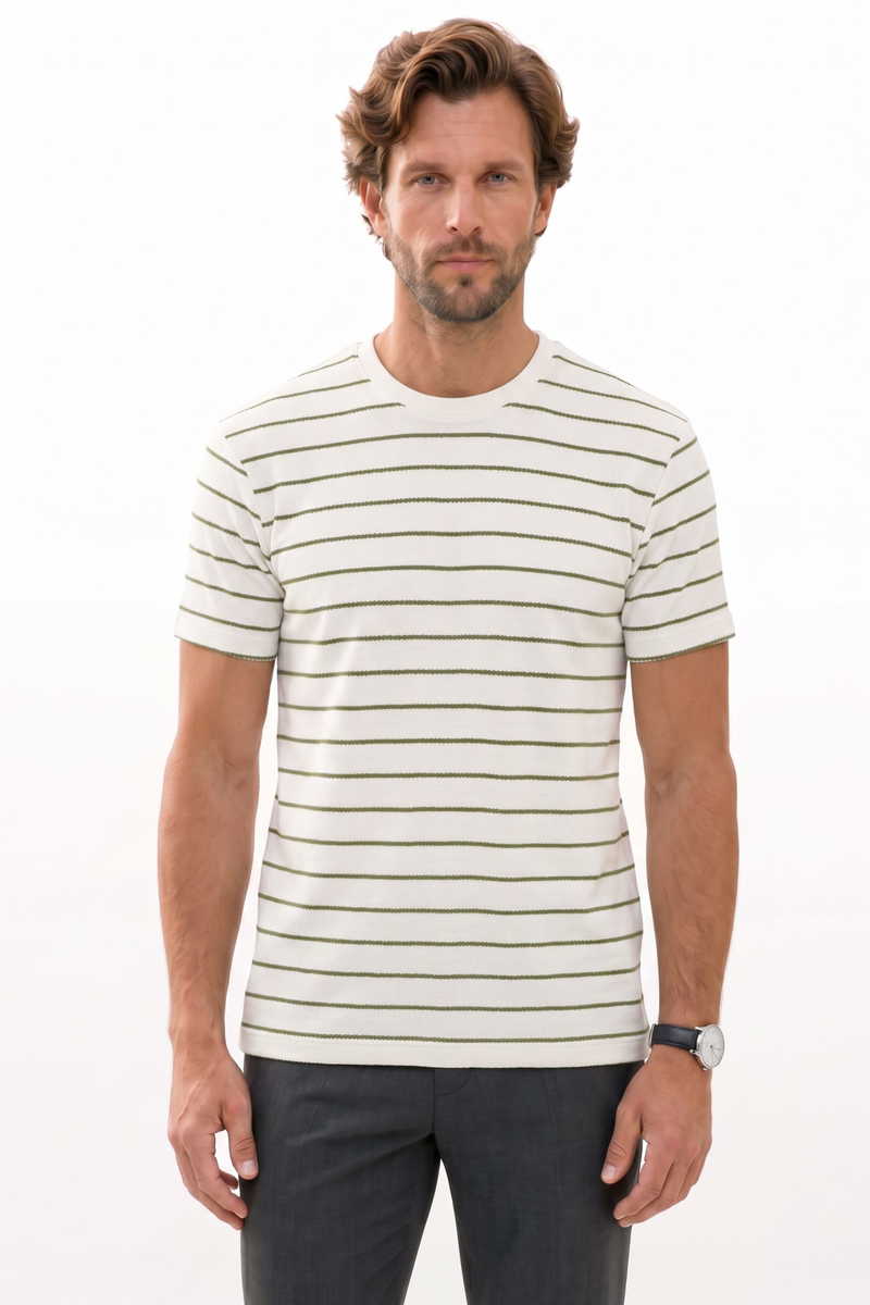 Classic Fit - Comfort Fit Majica
