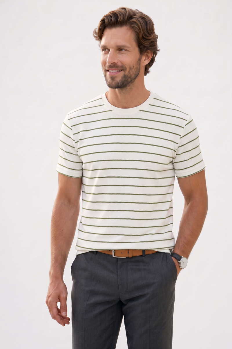 Classic Fit - Comfort Fit Majica