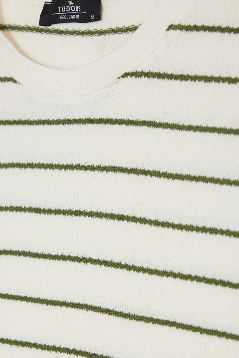 Classic Fit - Comfort Fit Majica