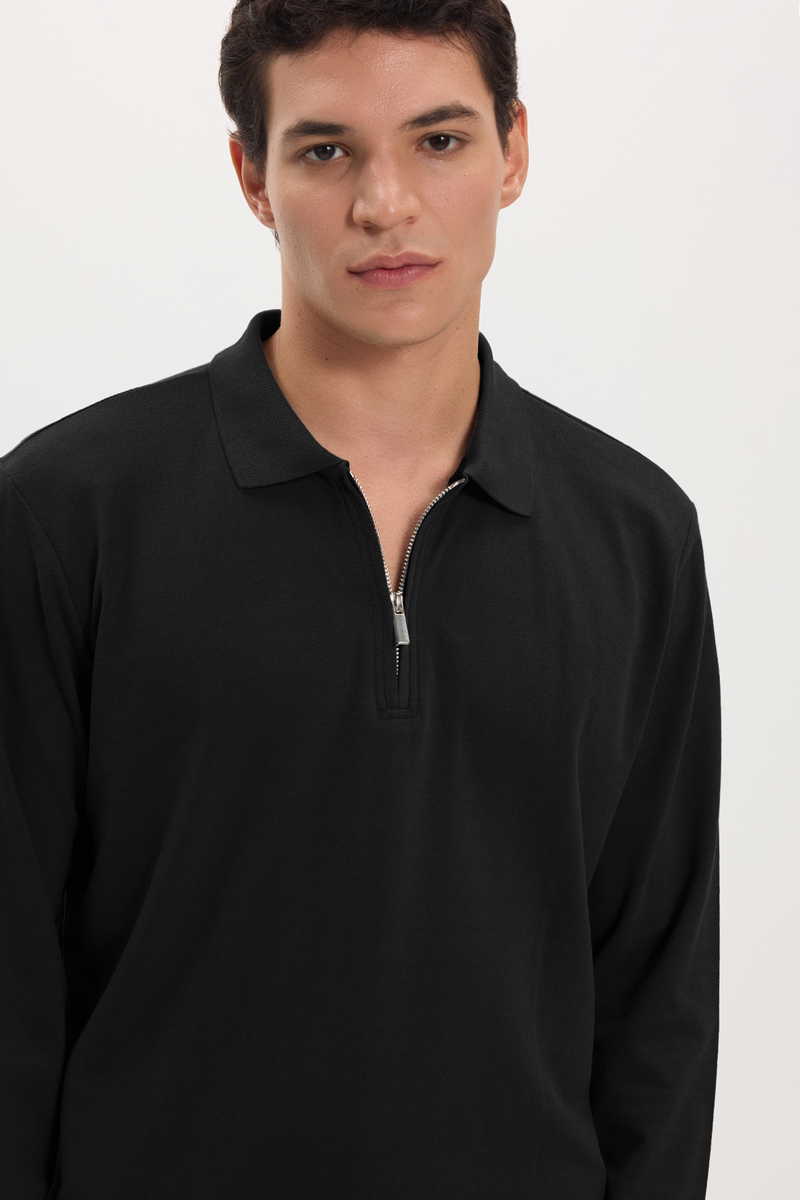 Plain Black T-Shirt