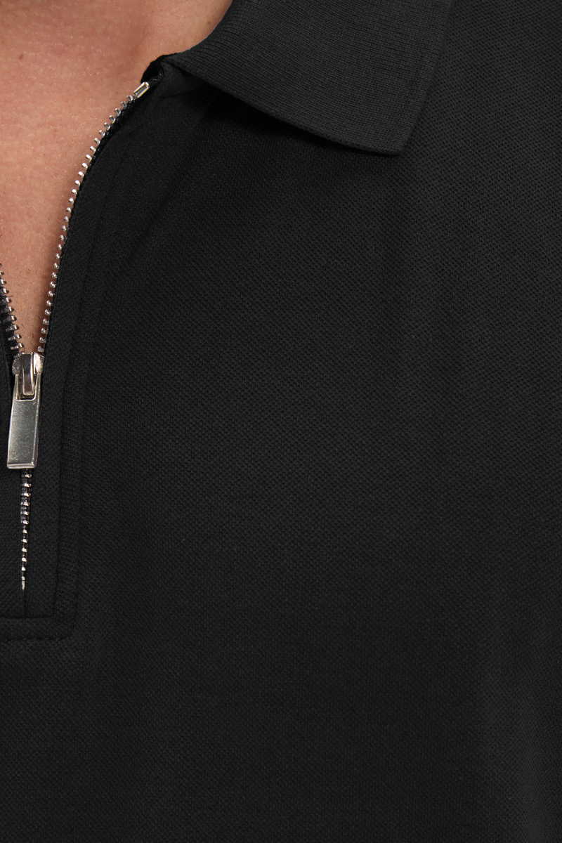 Plain Black T-Shirt Plain Black T-Shirt