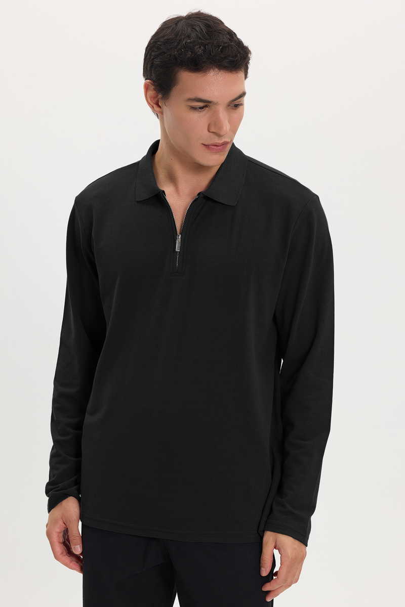 Plain Black T-Shirt Plain Black T-Shirt