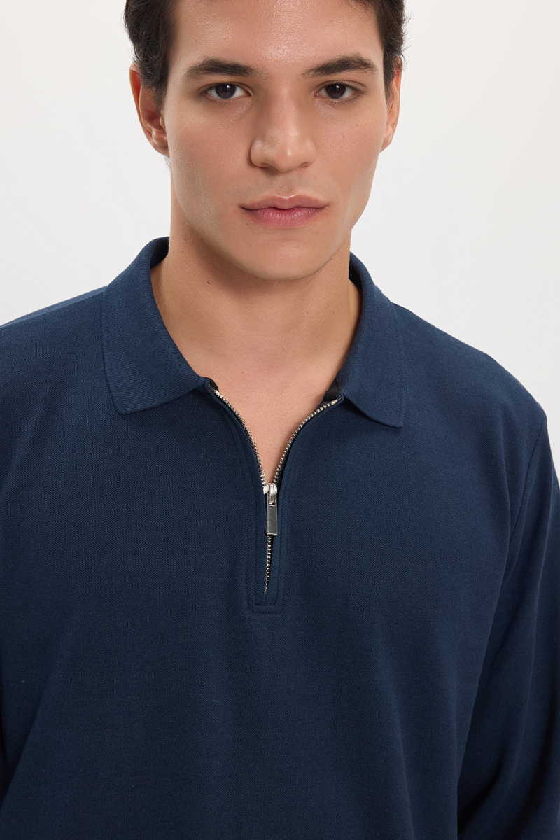 Plain Navy Blue T-Shirt