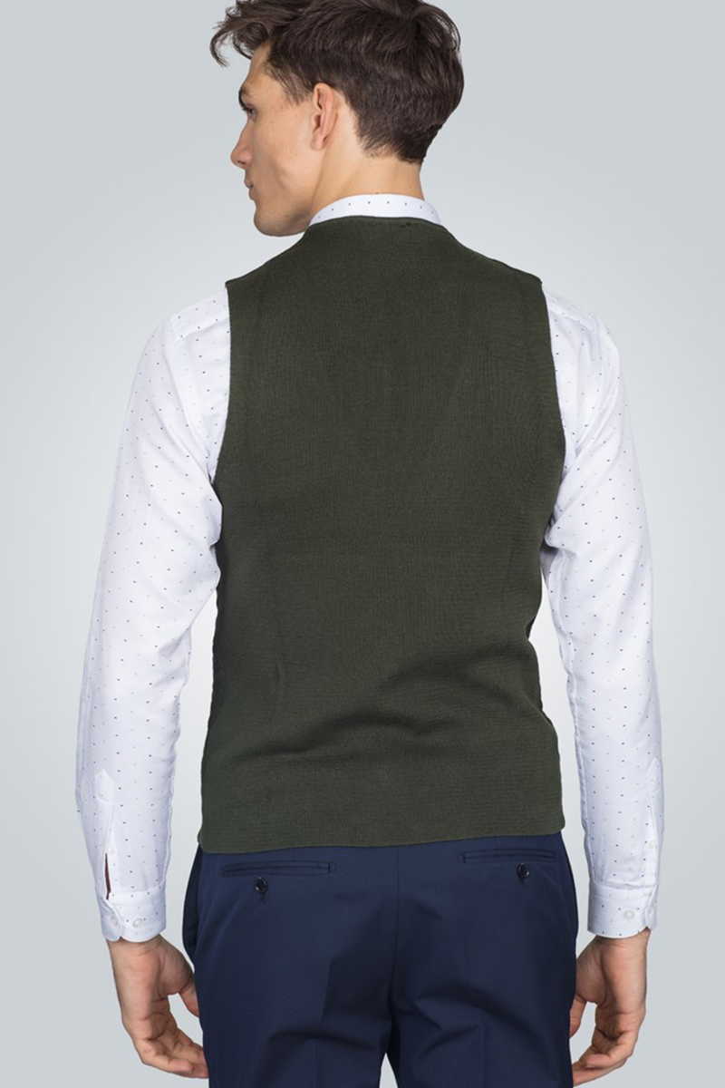 Slim Fit Knitted Vest