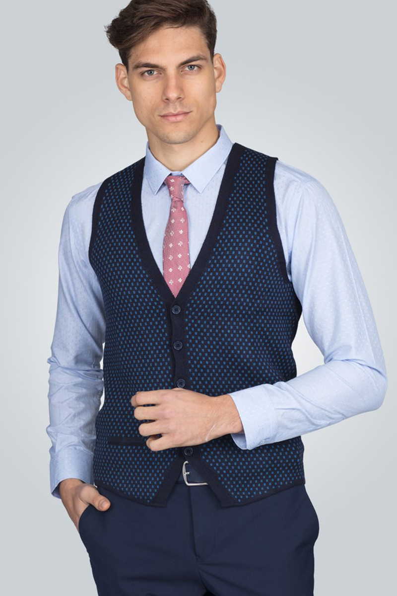 Slim Fit Knitted Vest