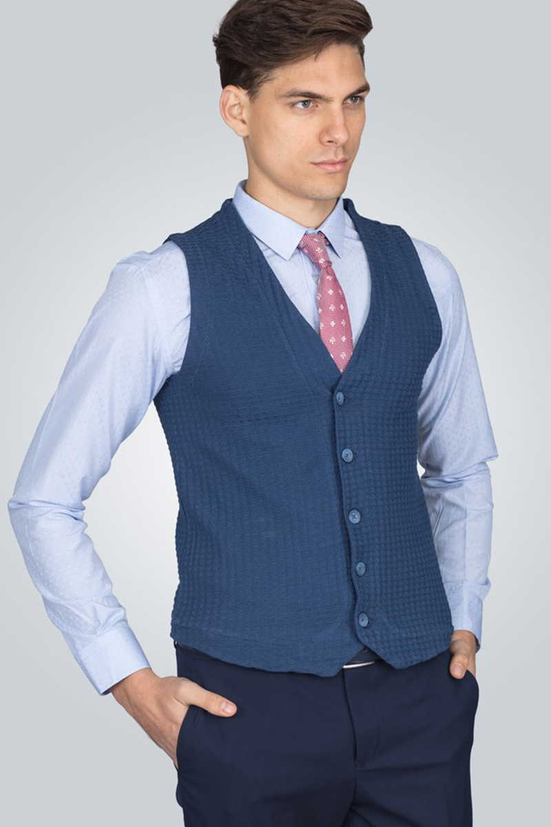 Slim Fit Knitted Vest