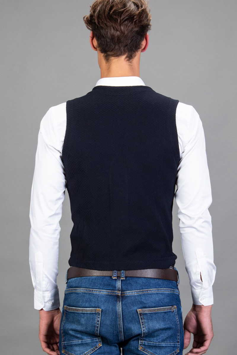 Slim Fit Knitted Vest