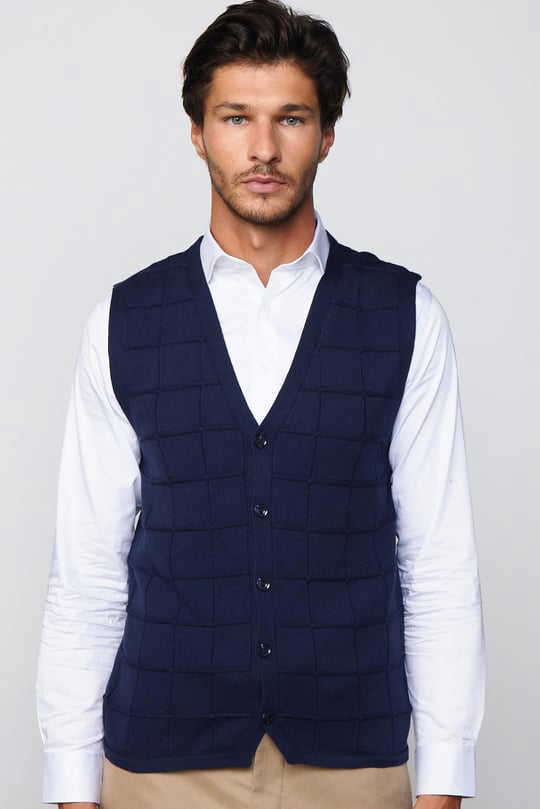 Slim Fit Knitted Vest